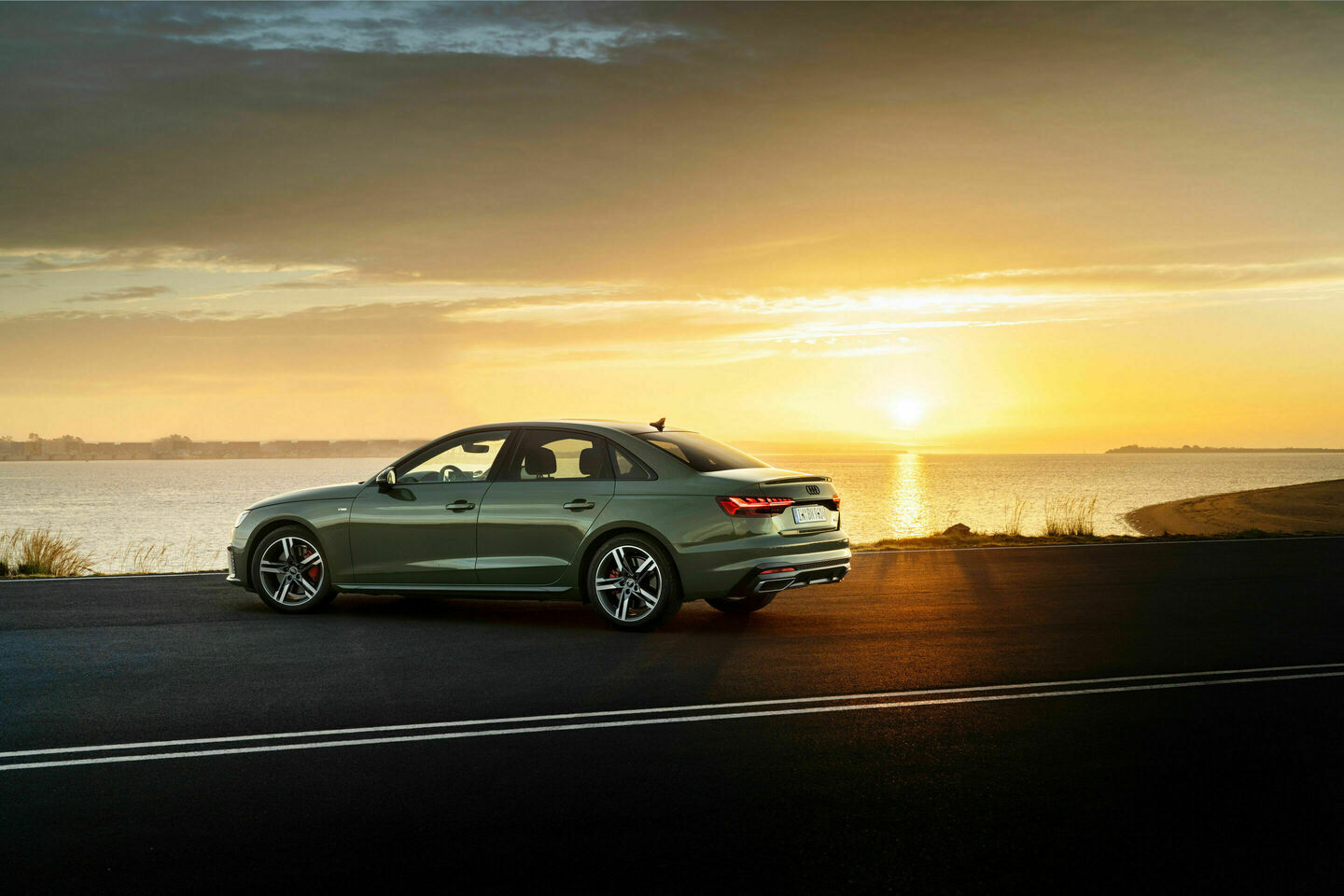 아우디 A4 35 TDI 대표 이미지