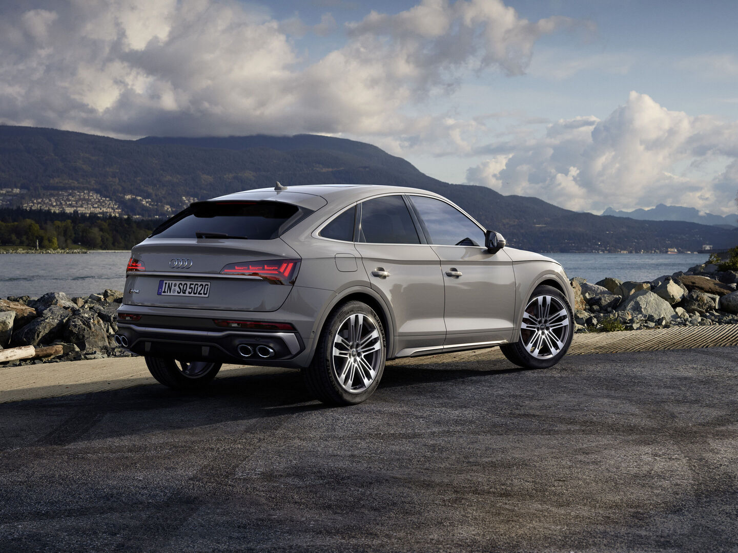아우디 SQ5 스포트백 vs 일반 SQ5·BMW X4 M40i, 생활 조건별 선택 기준 대표 이미지