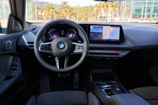 BMW 220 그란 쿠페 저속 DCT 후기 모음, 정체와 경사로에서 울컥일까 대표 이미지