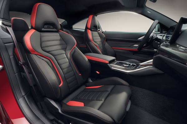 BMW 420i 쿠페 뒷좌석 승하차 후기 모음, 아이 있는 집도 괜찮을까 대표 이미지