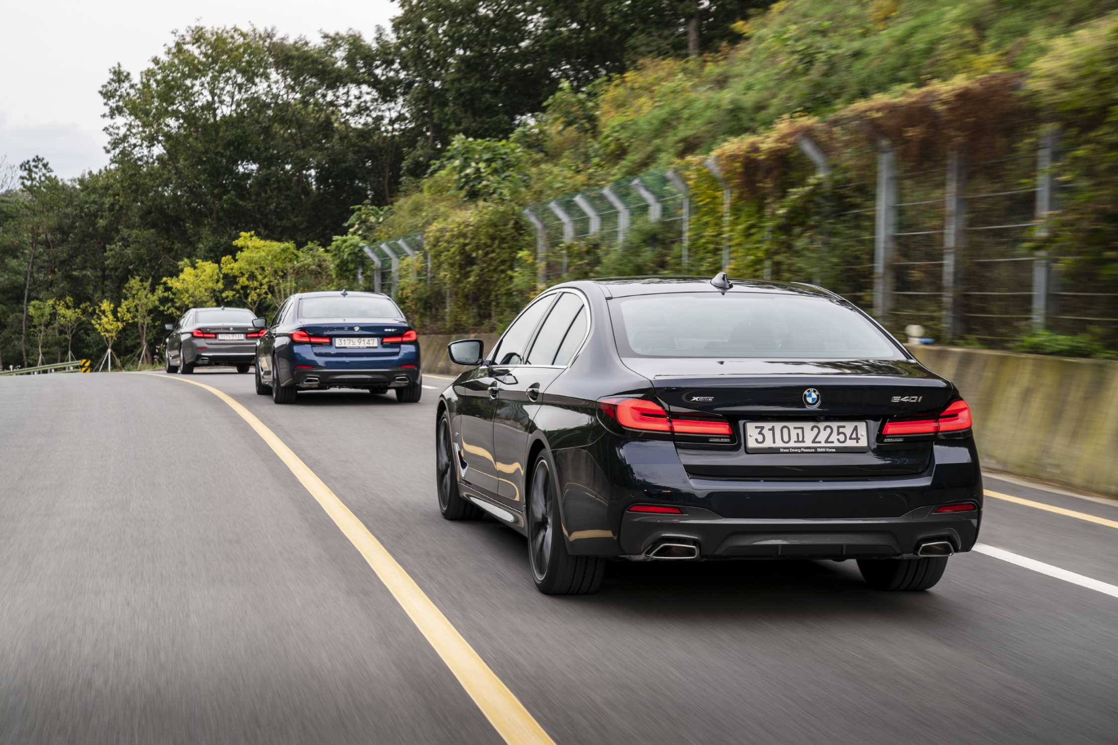 BMW 620d GT 트렁크 후기 모음, 캠핑 짐과 유모차를 함께 실을 수 있을까 대표 이미지