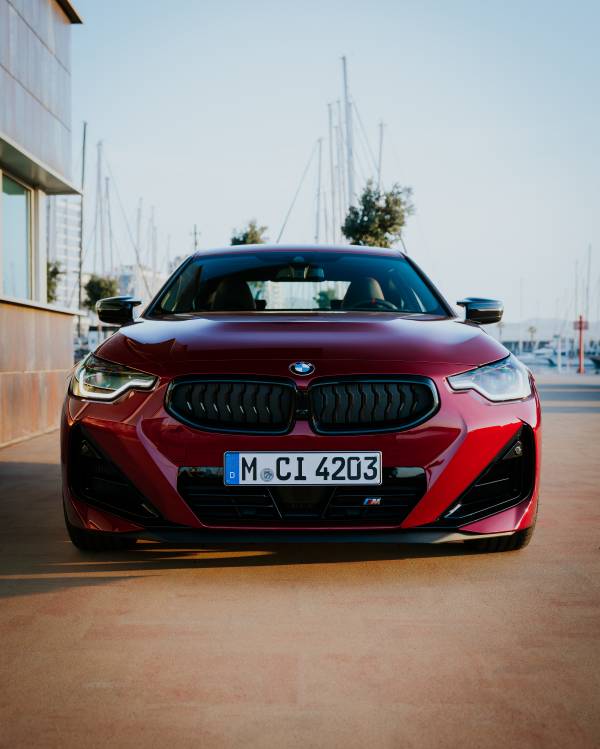 BMW M240i 도심 실연비 후기 모음, 복합 9.6km/L를 기대해도 될까 대표 이미지