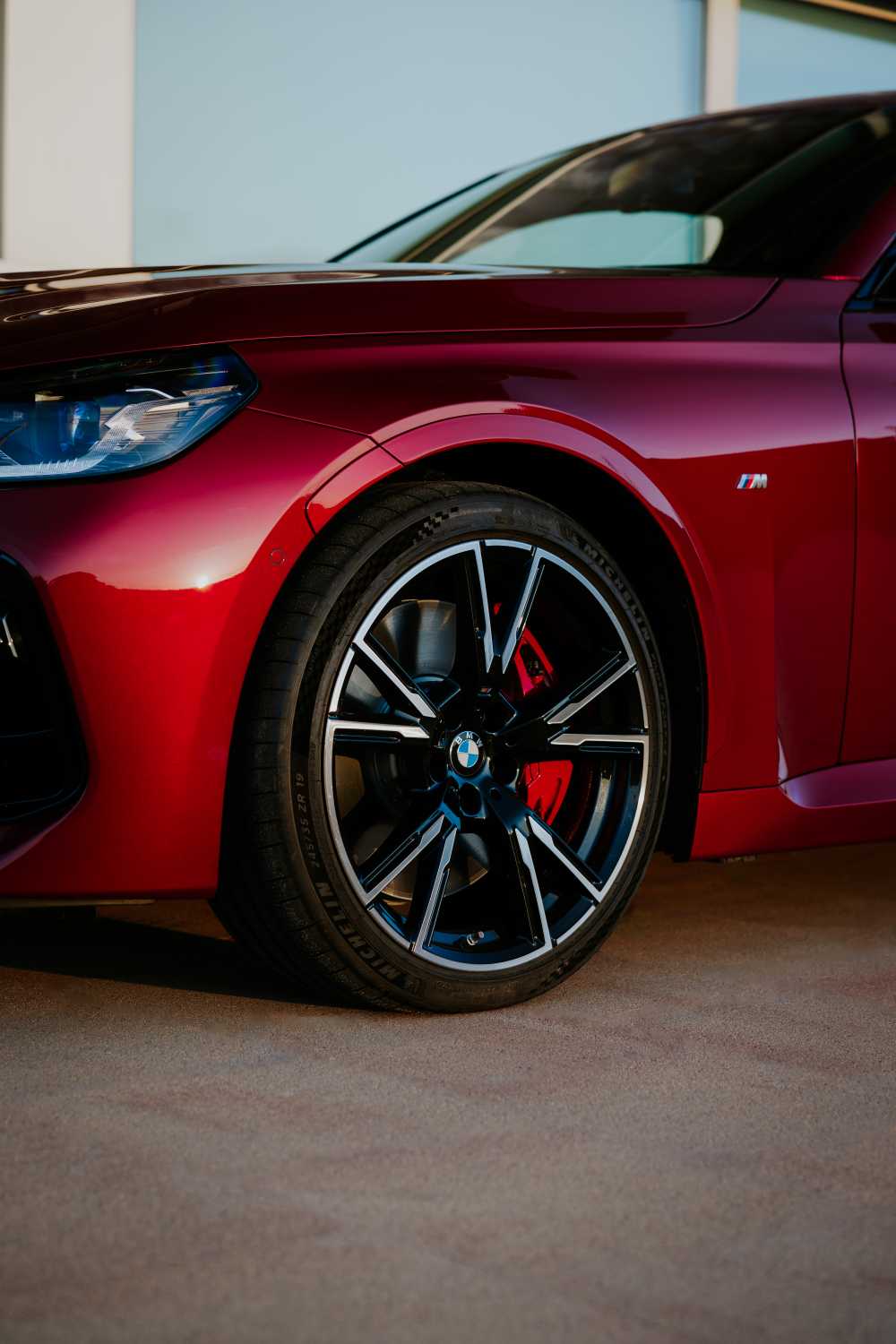 BMW M240i 타이어 브레이크 유지비 후기 모음, 387마력 쿠페의 소모품 부담 대표 이미지