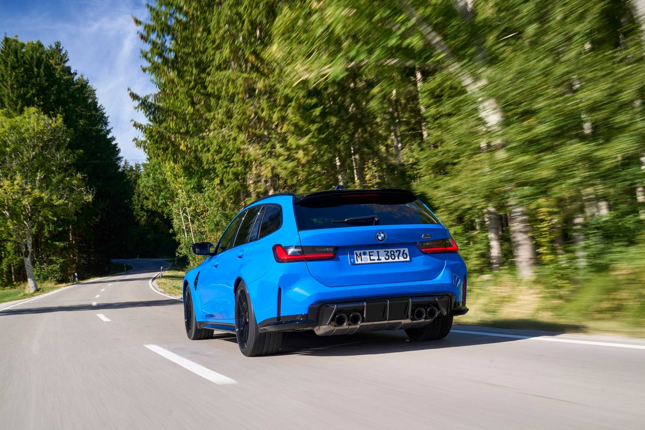 BMW M3 xDrive 겨울 눈길 후기 모음, 사륜구동이면 윈터타이어 없이 괜찮을까 대표 이미지
