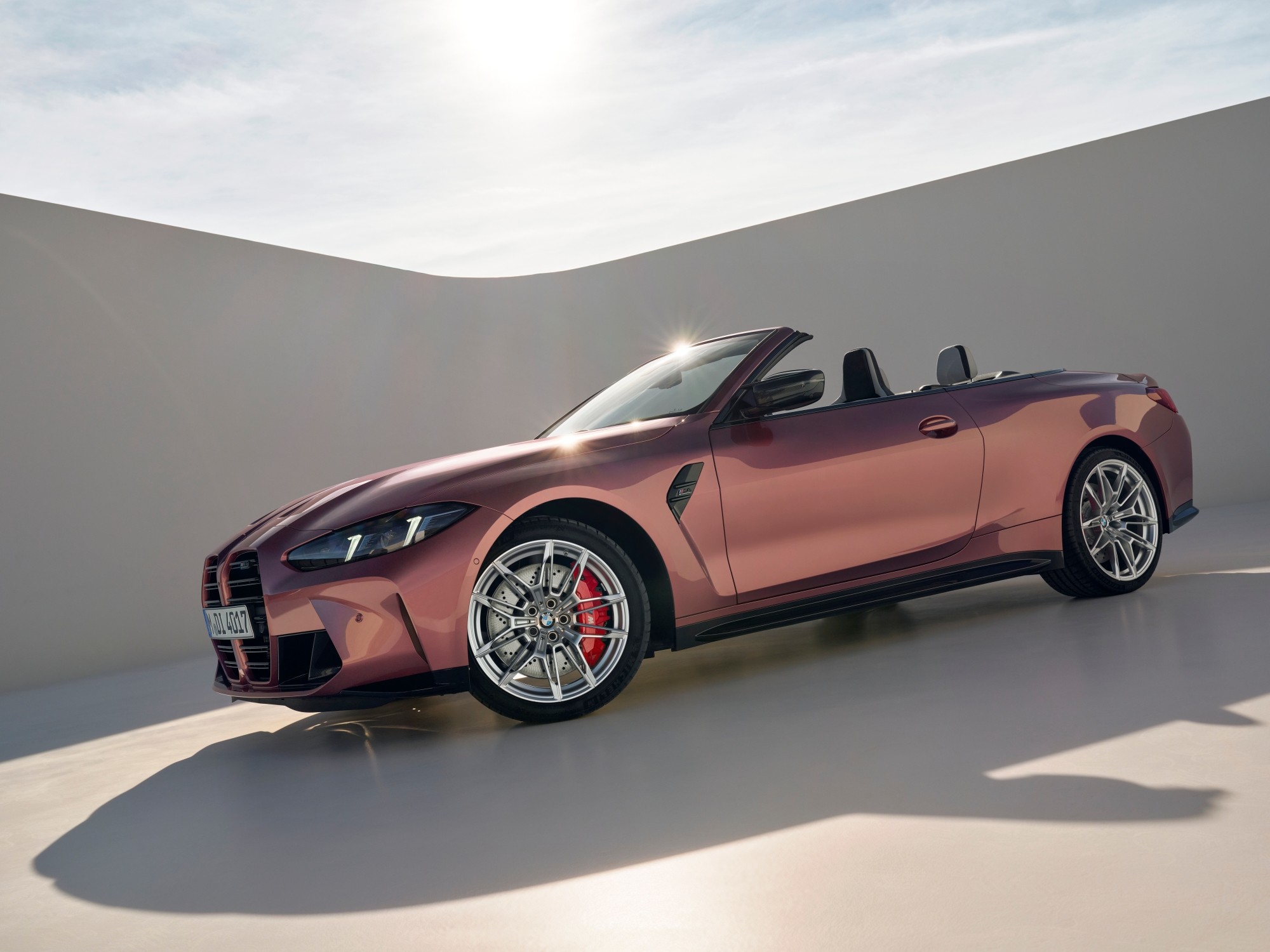 BMW 뉴 M4 컴페티션 M xDrive 컨버터블 대표 이미지