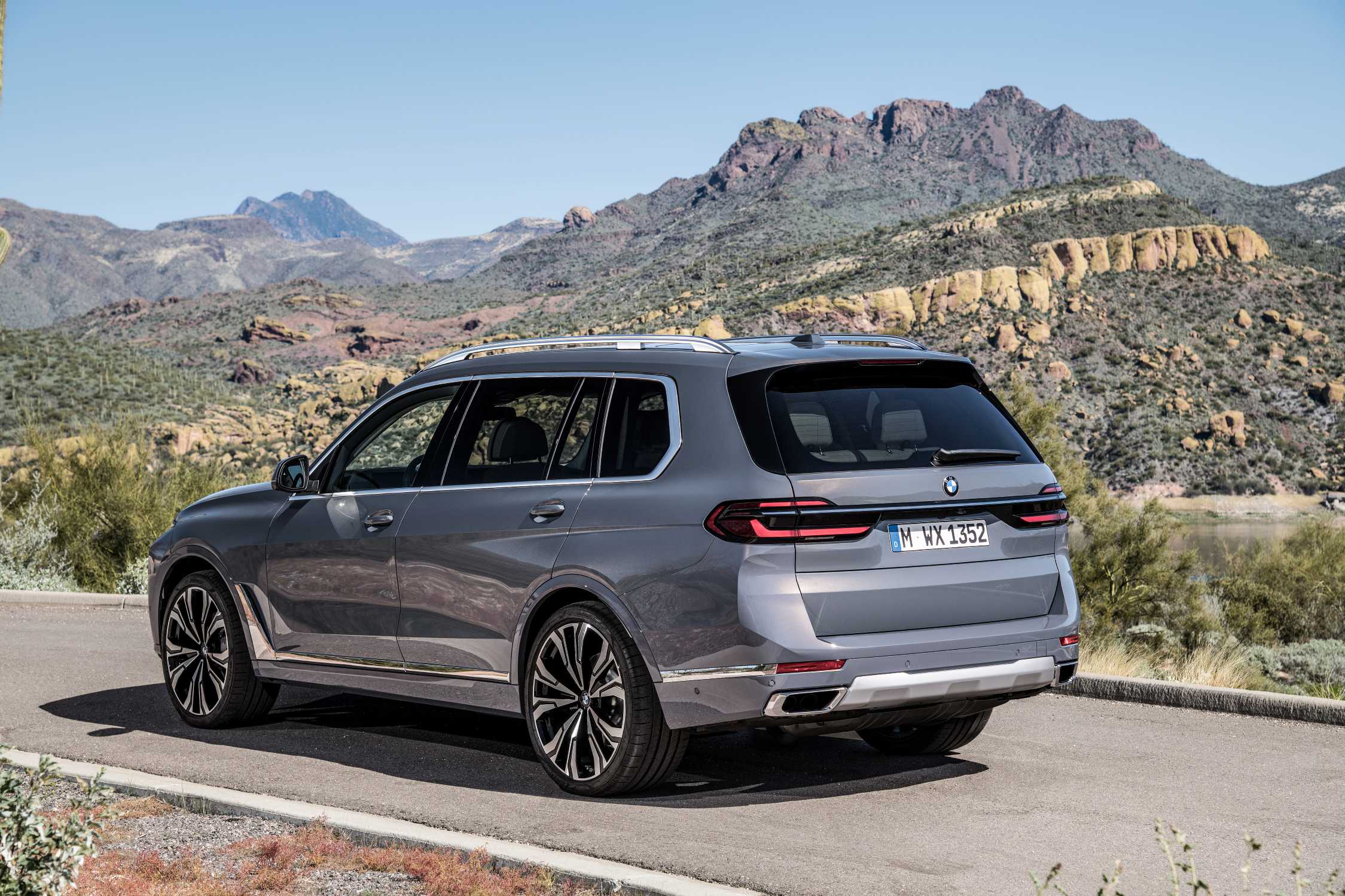 BMW X7 xDrive40d 경쟁 차종과 비교 공식 이미지