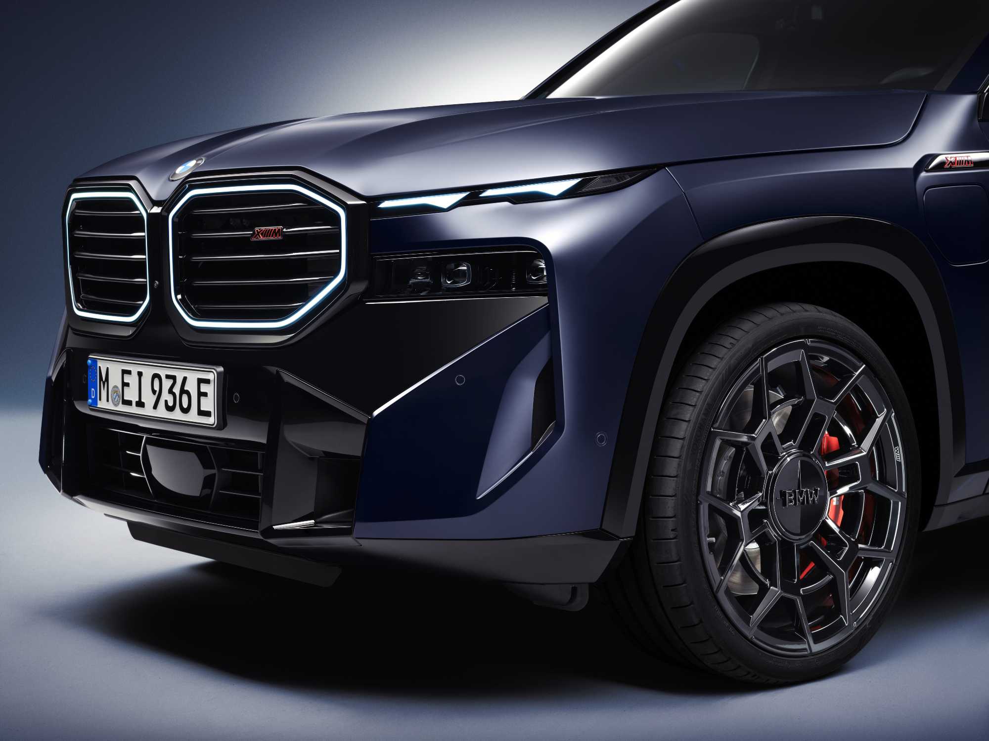 BMW XM 레이블 유지비 후기 모음, 타이어·보험·감가에서 꼭 볼 부분 대표 이미지