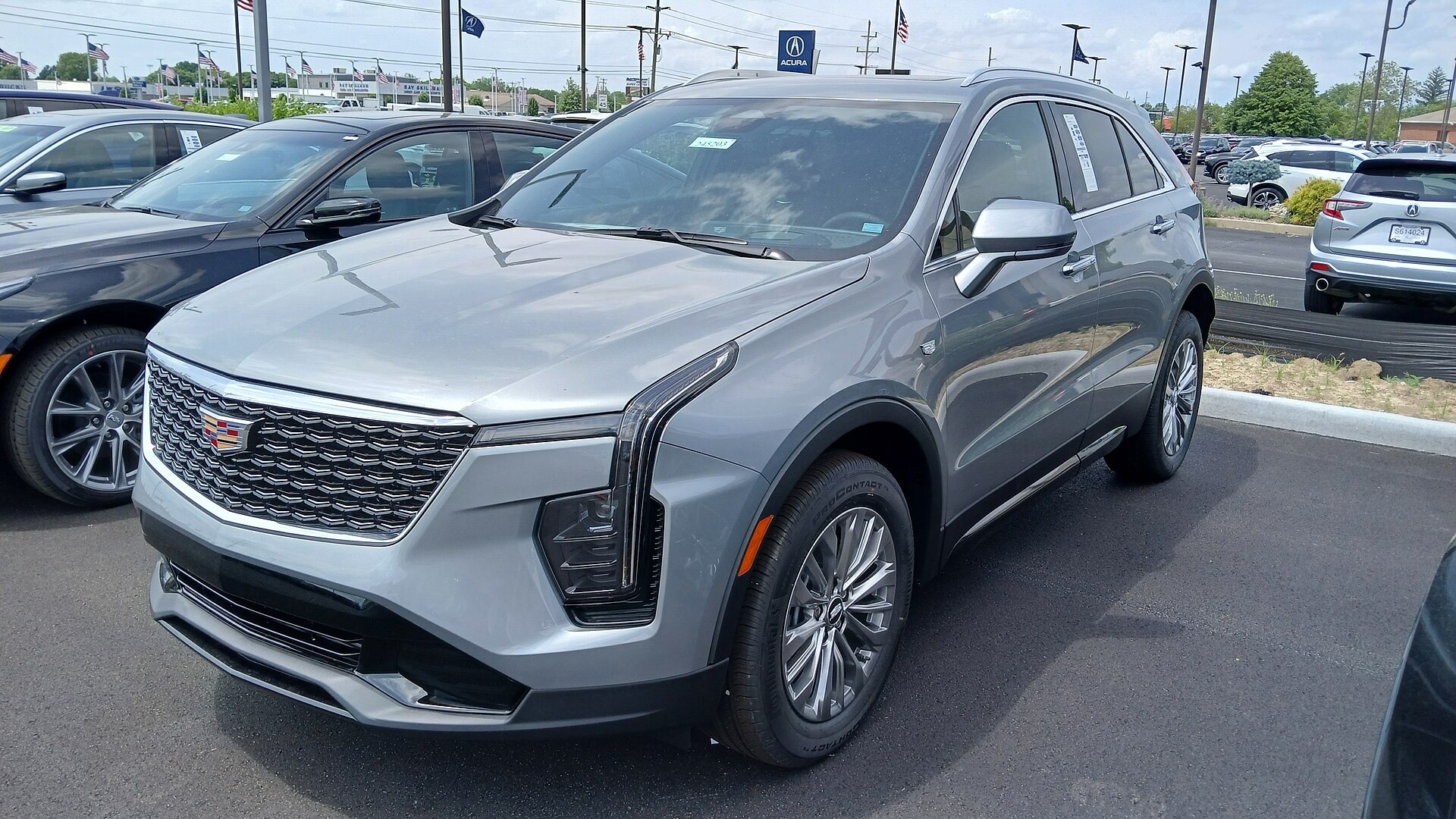 캐딜락 XT4 경쟁차 비교 이미지