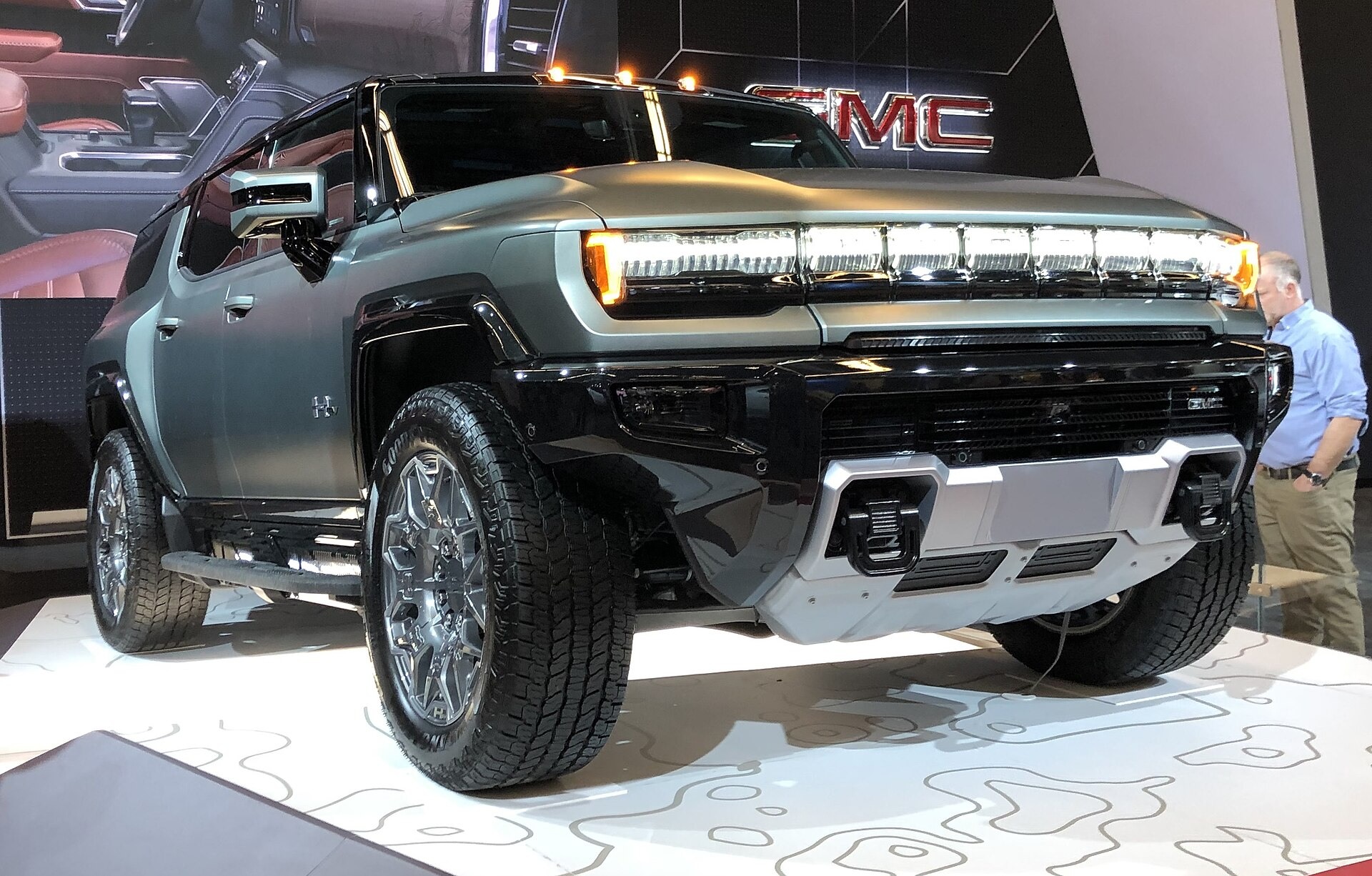 GMC 허머 EV SUV 대표 이미지