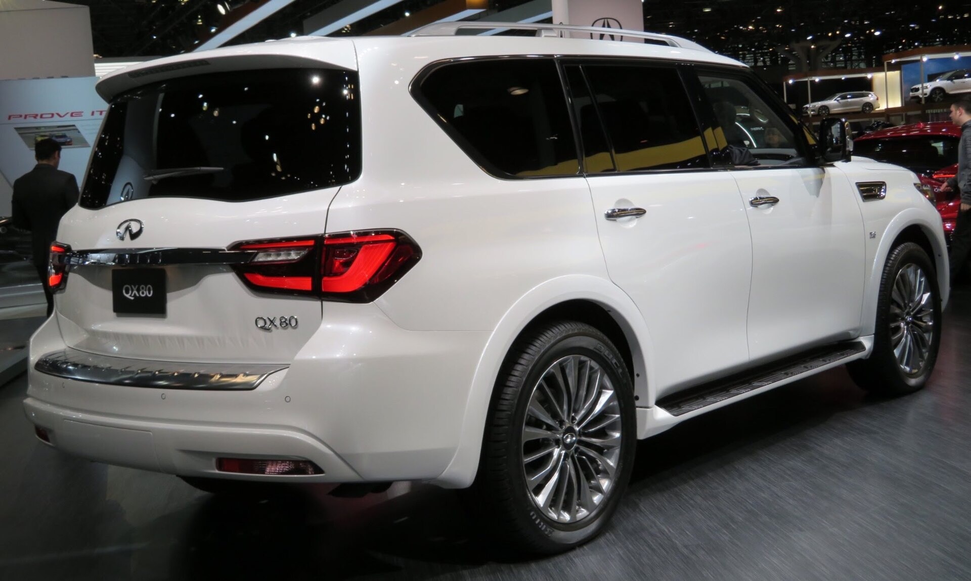 인피니티 QX80 5.6 만족 요소 이미지