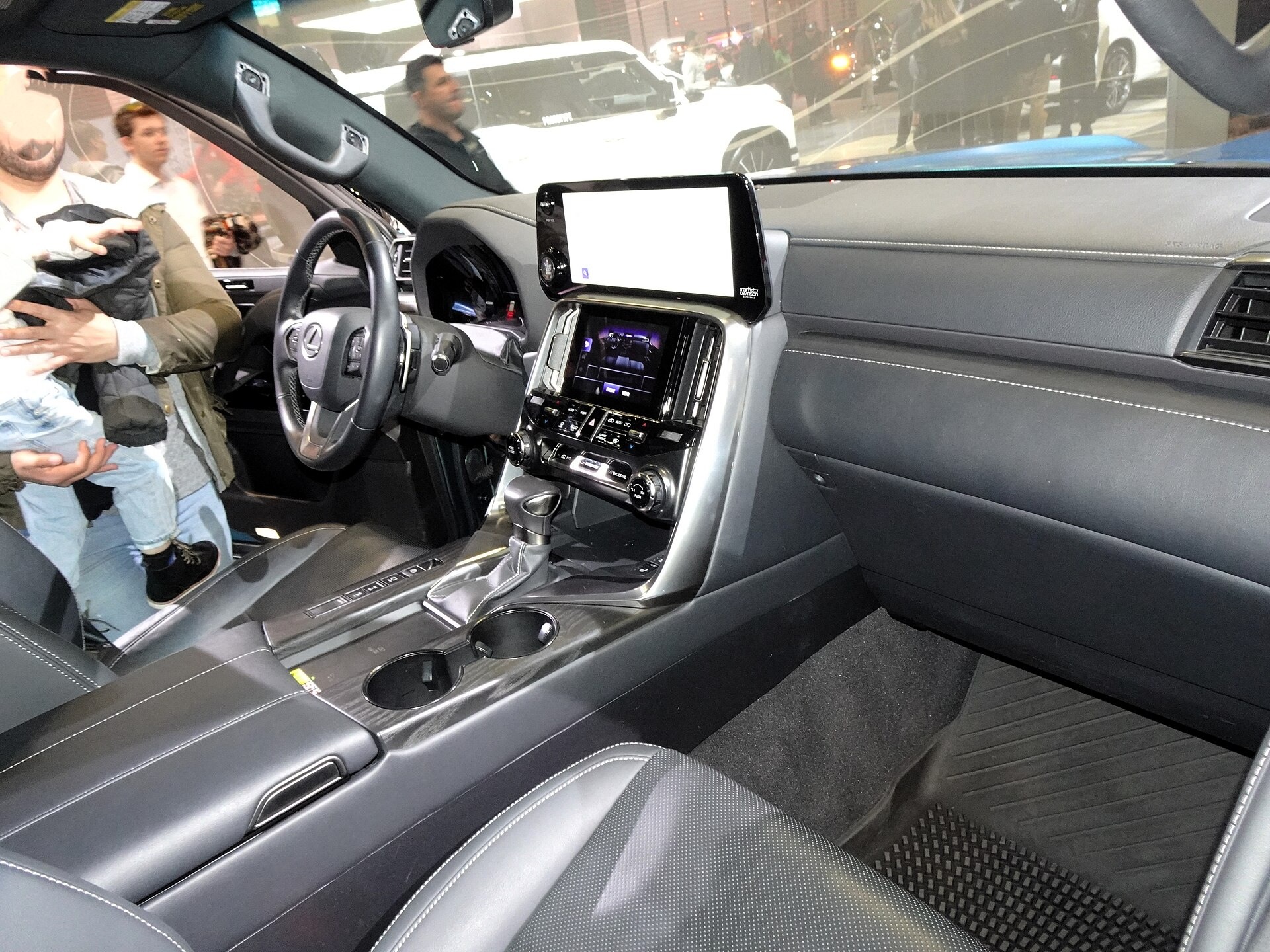 렉서스 LX700h CarLog 구매 판단 이미지