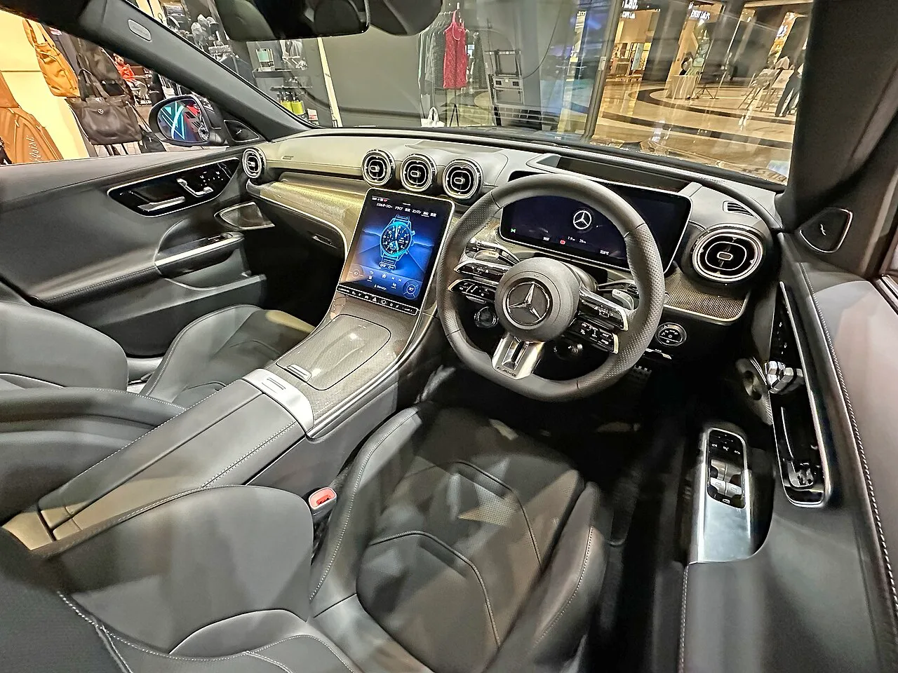 메르세데스 AMG C 63 S E PERFORMANCE 실내