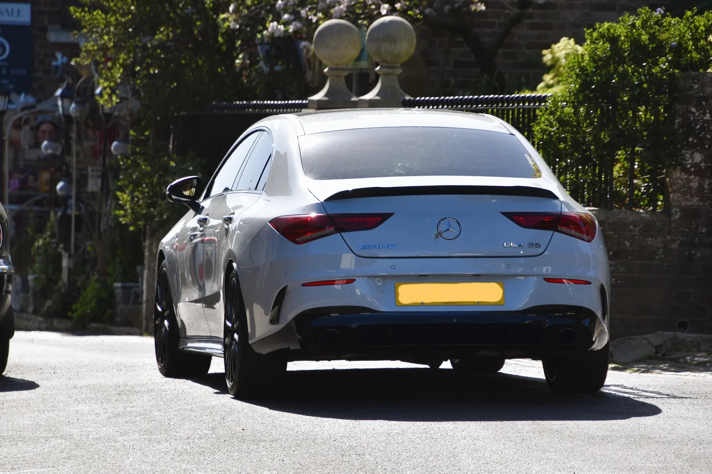 메르세데스 AMG A35 4MATIC 세단 외관