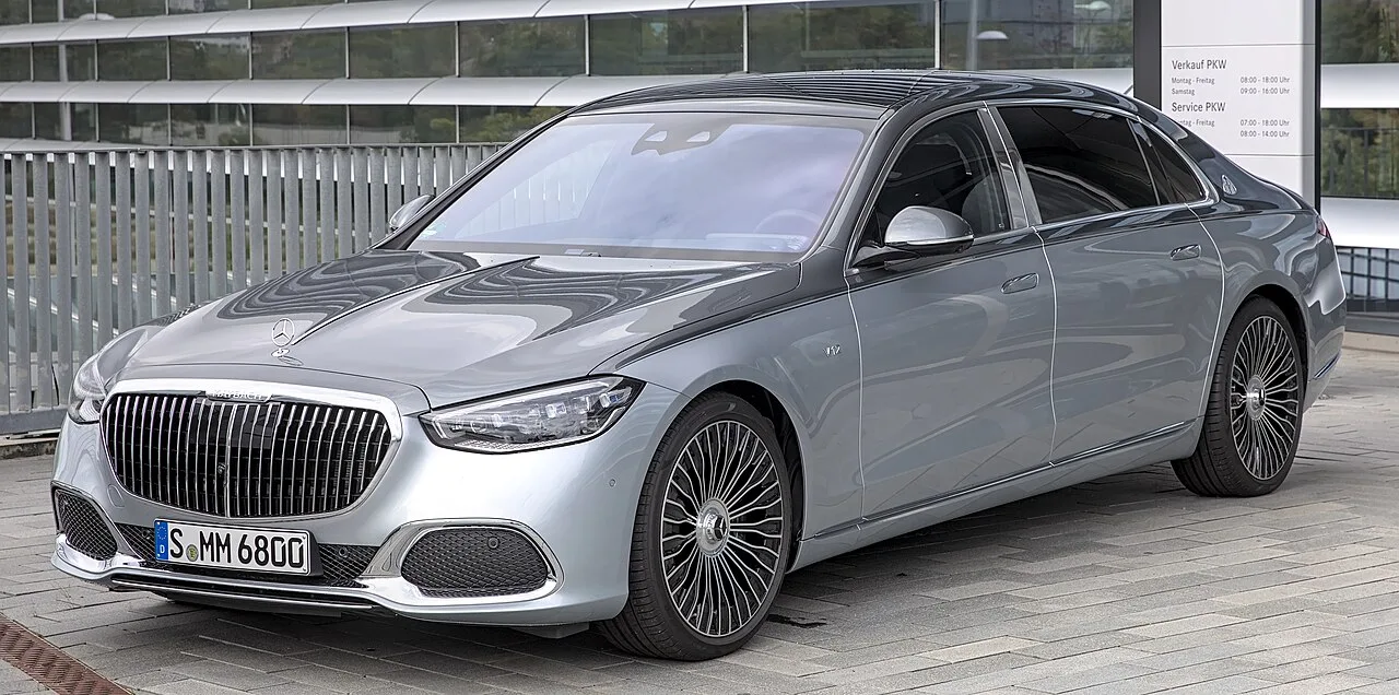 벤츠 마이바흐 S 680 Z223 이미지