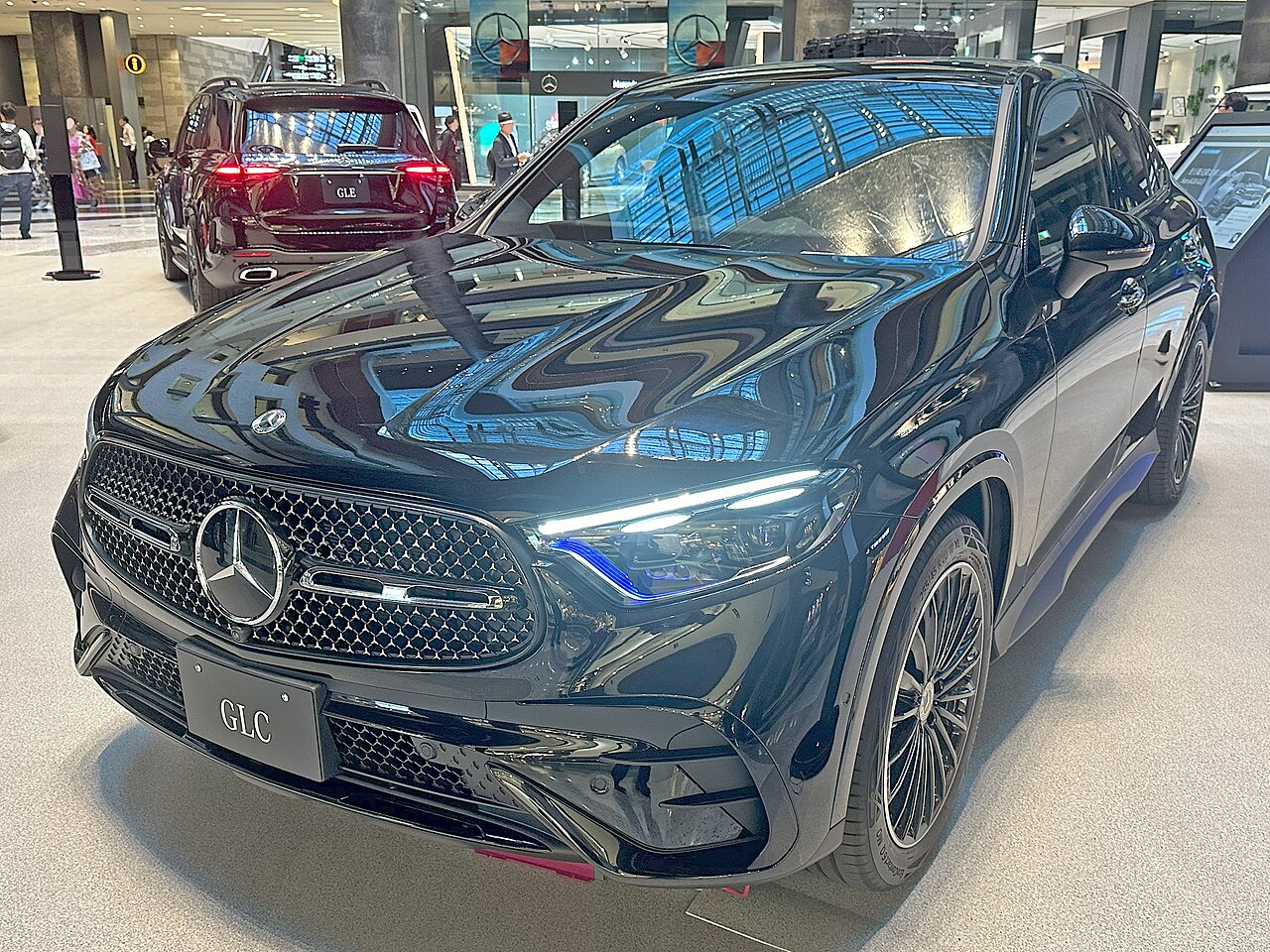 벤츠 GLC 쿠페 디젤 대표 이미지