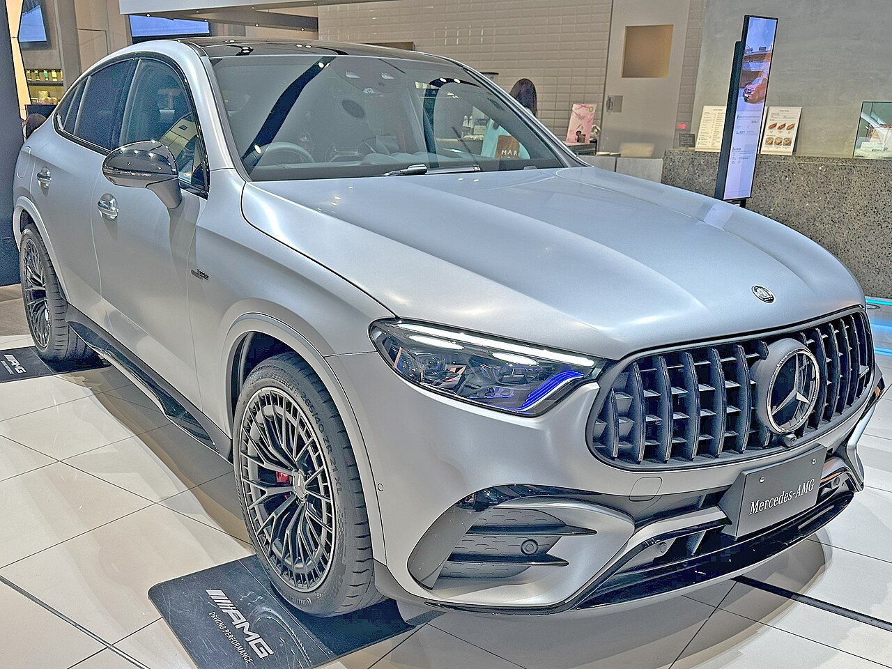 벤츠 GLC 쿠페 유지비 후기 모음, 보험료와 타이어 비용 대표 이미지