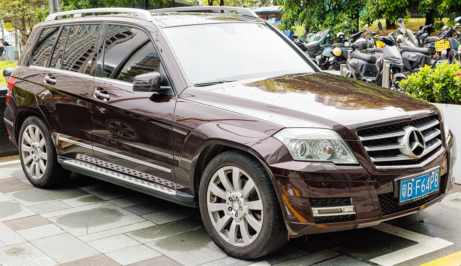 벤츠 GLK 승차감과 소음 후기 모음, 오래된 차체가 불편할까 대표 이미지