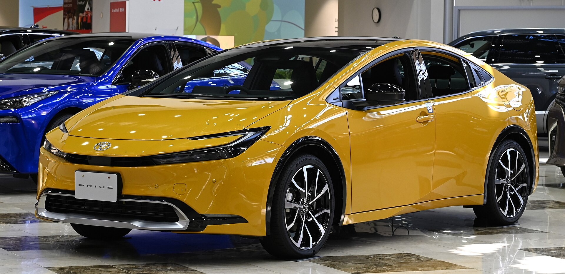 프리우스 PHEV 전기 주행거리 후기, 출퇴근 60km를 채울까 대표 이미지