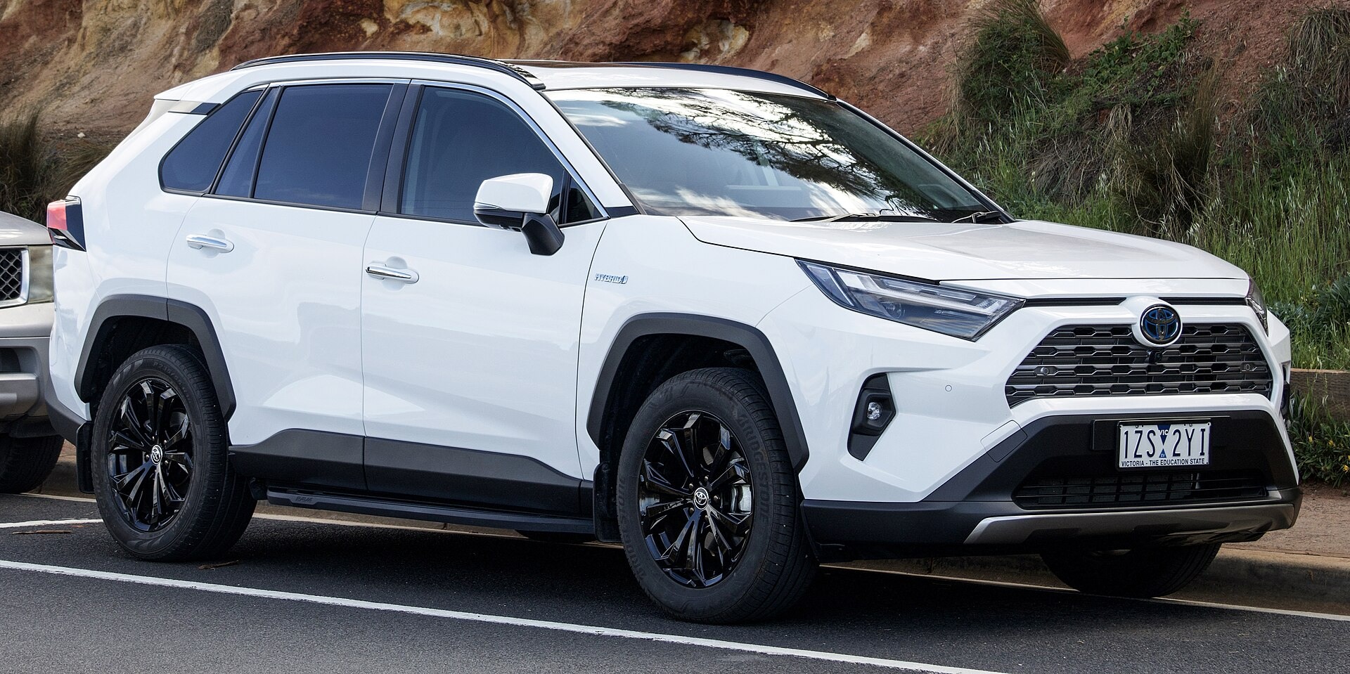 RAV4 PHEV 전기 주행거리 후기, 출퇴근을 전기로 끝낼까 대표 이미지