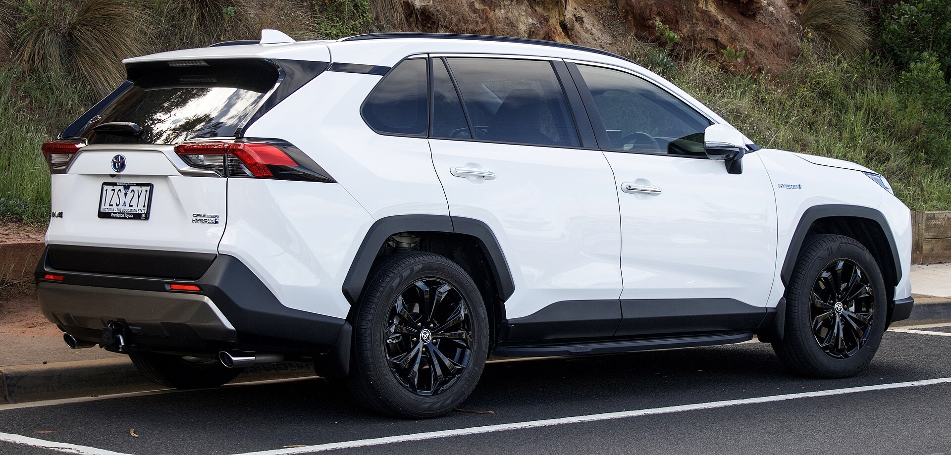 RAV4 PHEV 겨울 연비 후기, 히터와 AWD 영향 대표 이미지