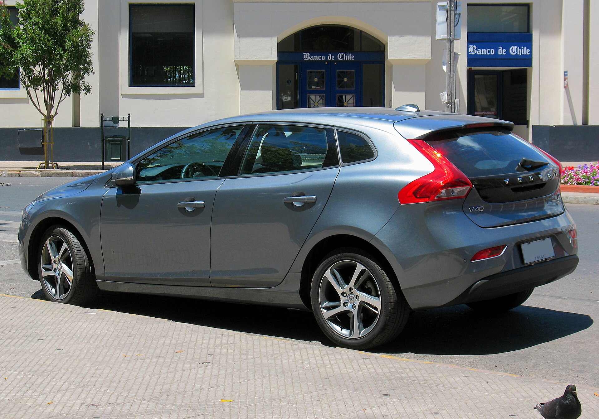 볼보 V40 참고 이미지 6
