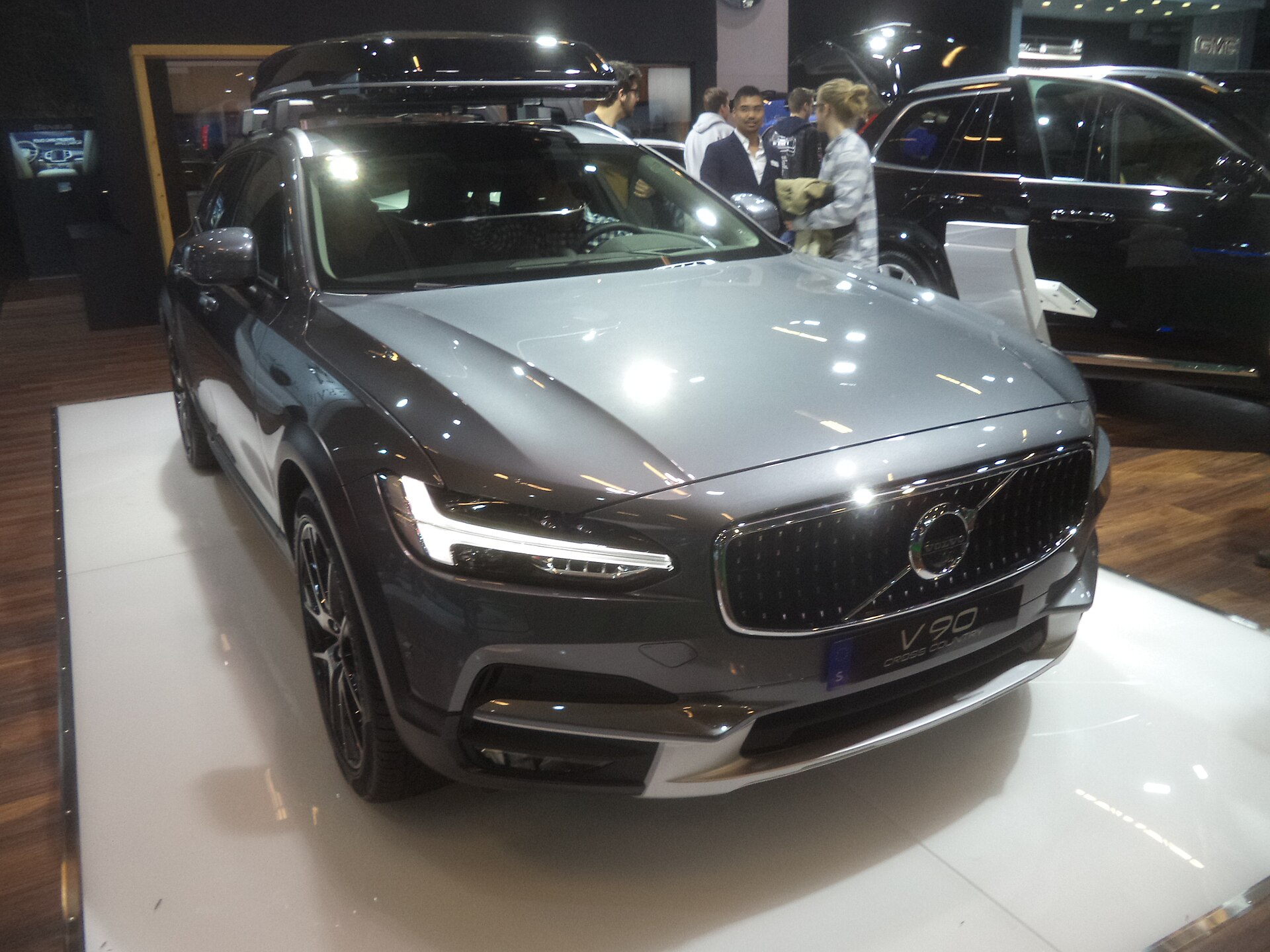 볼보 V90 크로스컨트리 참고 이미지 6