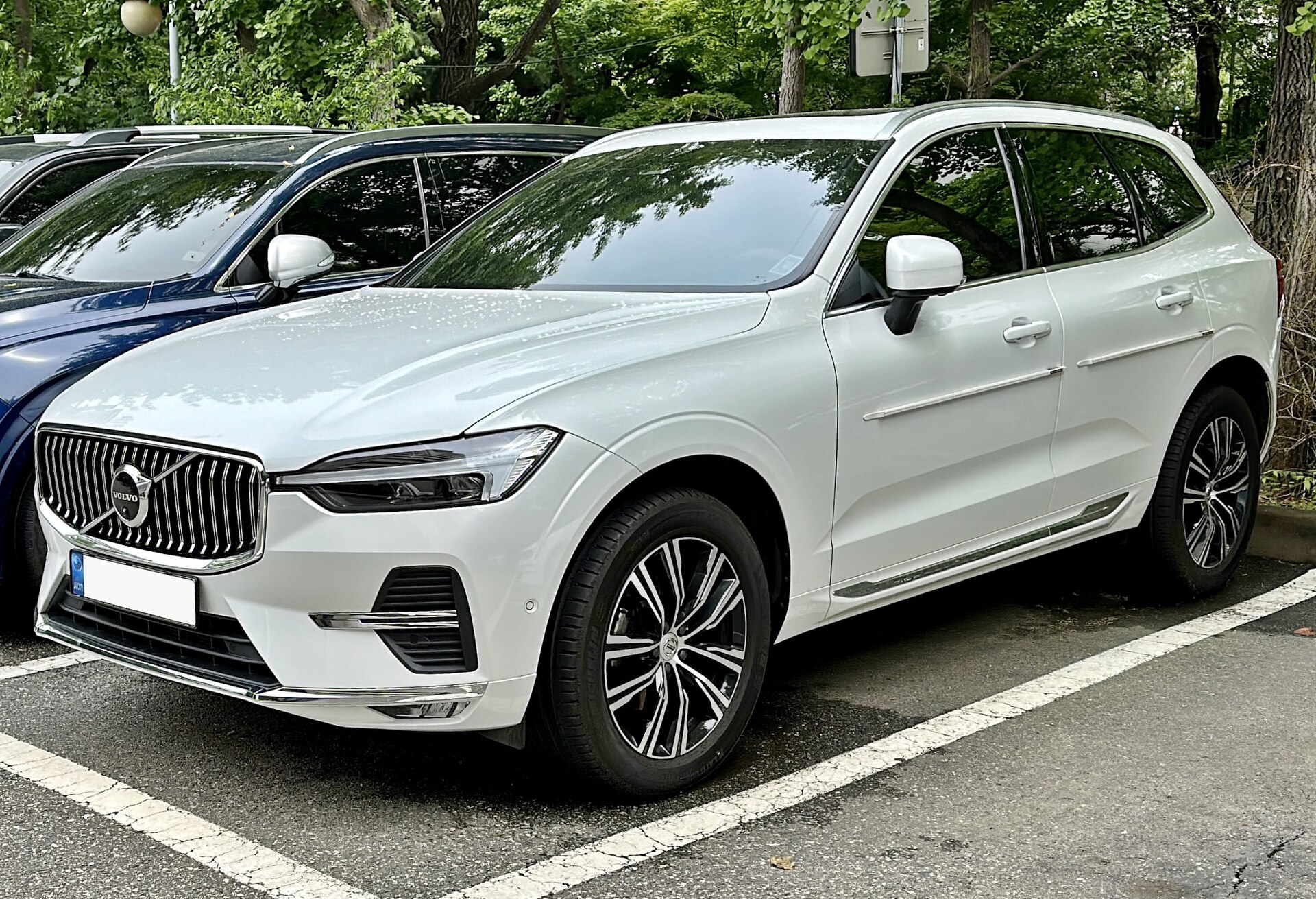 XC60 PHEV 전기 주행거리 후기, 출퇴근을 전기로 끝낼 수 있을까 대표 이미지