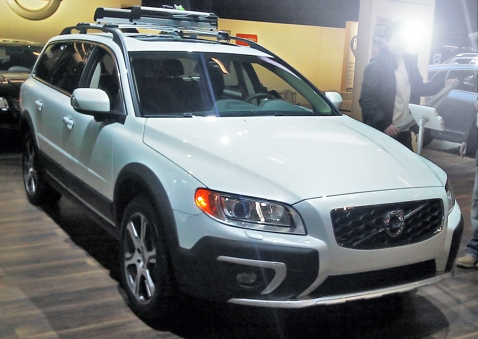 볼보 XC70 대표 이미지
